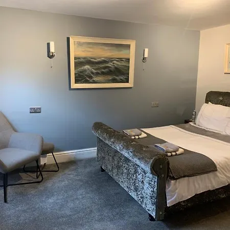 The Carriage House, York Sleeps 24 Bilbrough